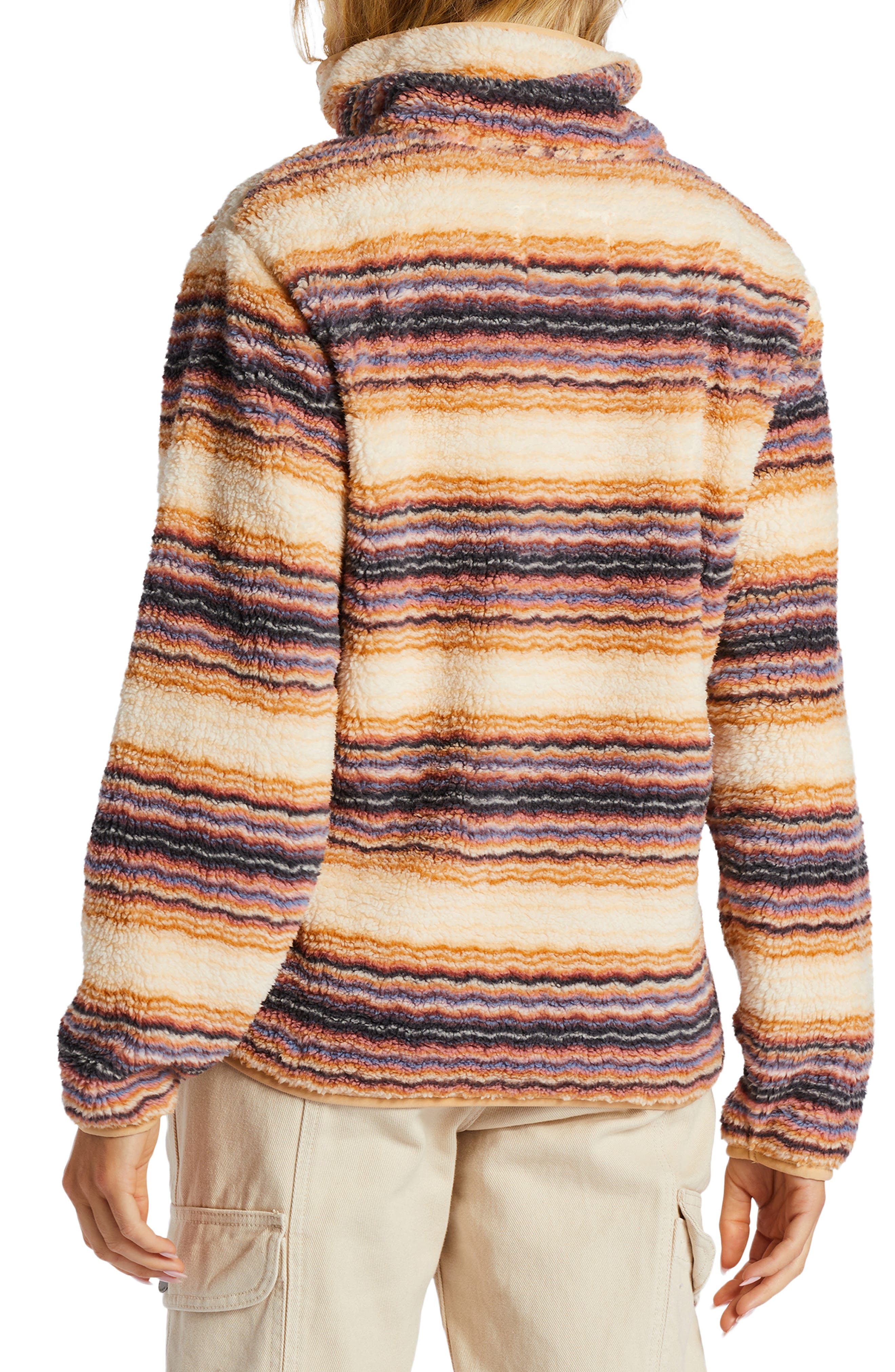Billabong Switchback Textured Fleece Pullover in Oat Smart Closet