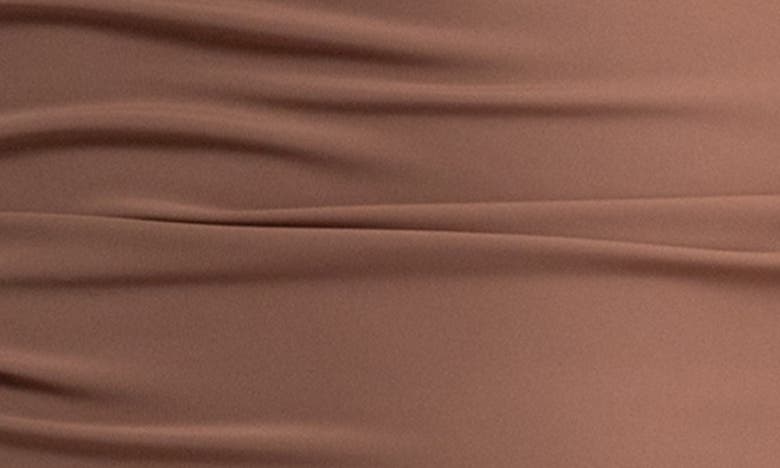 UWILA WARRIOR UWILA WARRIOR SOFT SEAMLESS CAMISOLE