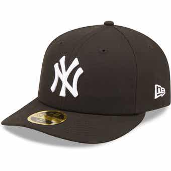 New York Yankees ARMANI GOLD STAR Fitted Hat by New Era