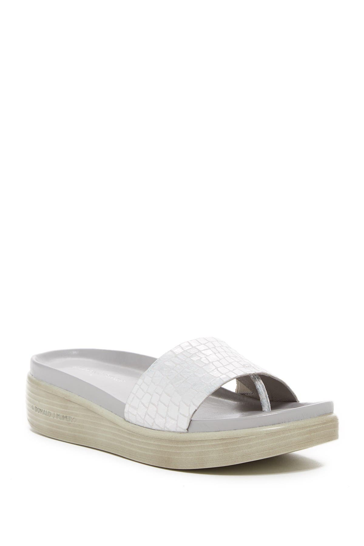nordstrom rack donald pliner sandals
