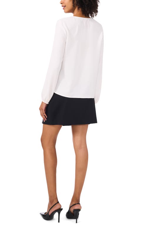 VINCE CAMUTO VINCE CAMUTO RHINESTONE V-NECK TOP