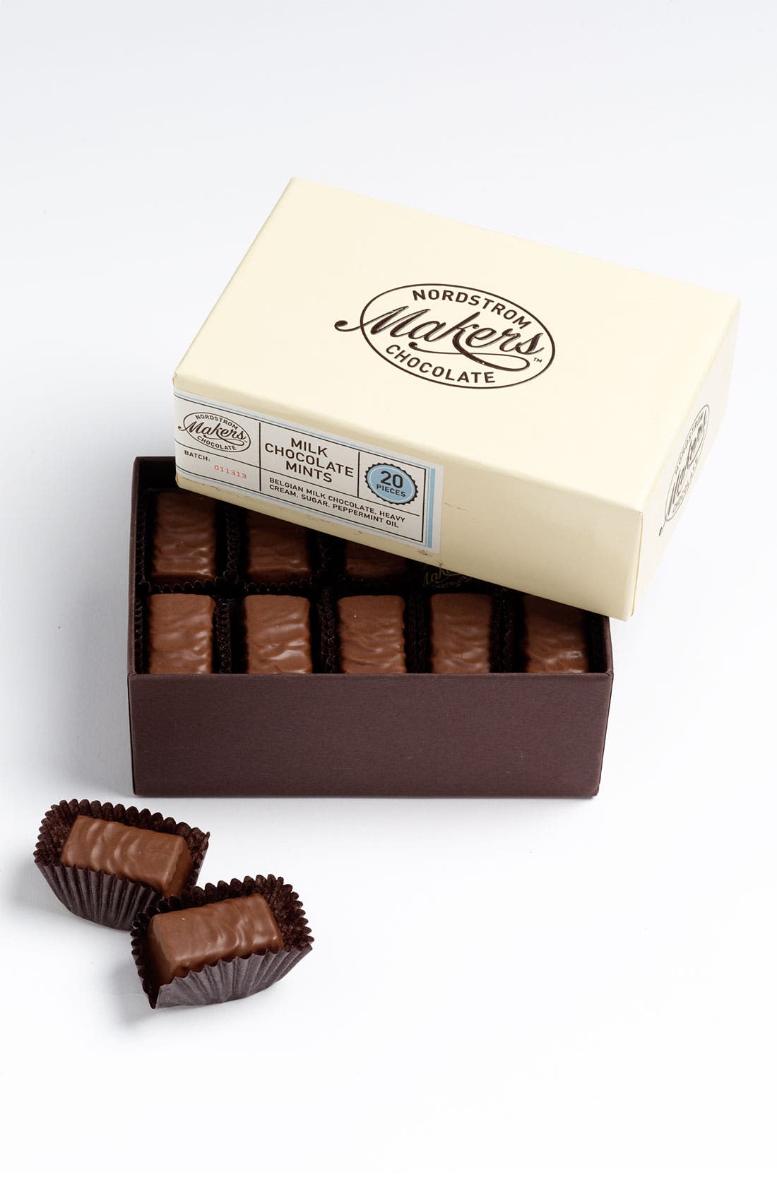 Nordstrom Makers Chocolate Milk Chocolate Mints (20 Pieces) Nordstrom