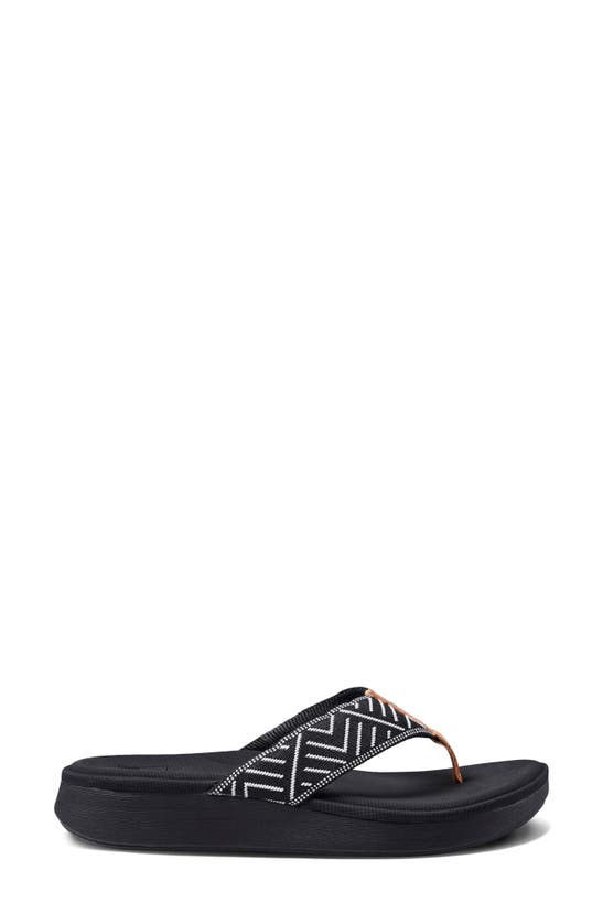 Reef Cushion Cloud Platform Flip Flop In Black Geo
