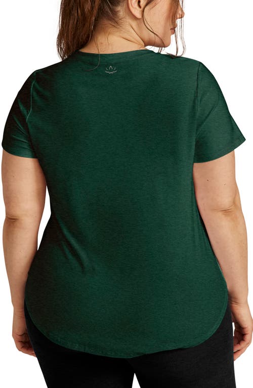 Shop Beyond Yoga On The Down Low Jersey T-shirt In Dark Spruce Green Heather