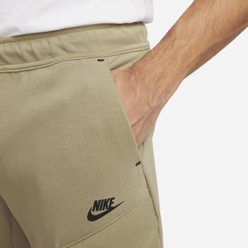 Nike Tech Fleece Utility Pants