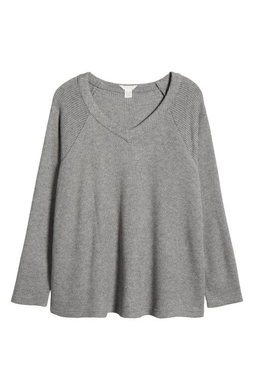 caslon(r) Waffle Knit V-Neck Top in Charcoal