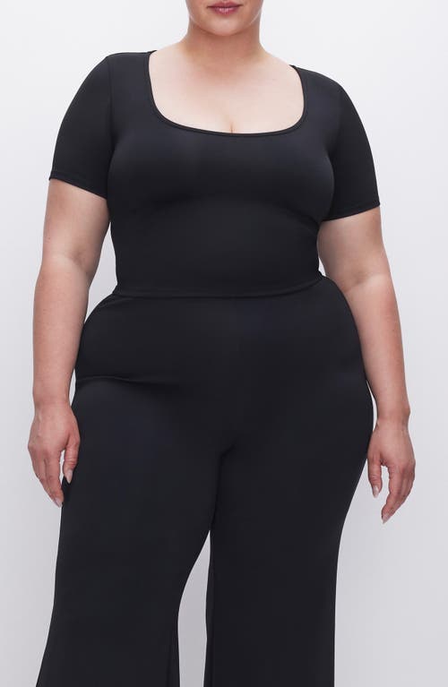 Good American Scoop Neck Crop Scuba Knit T-shirt In Black001
