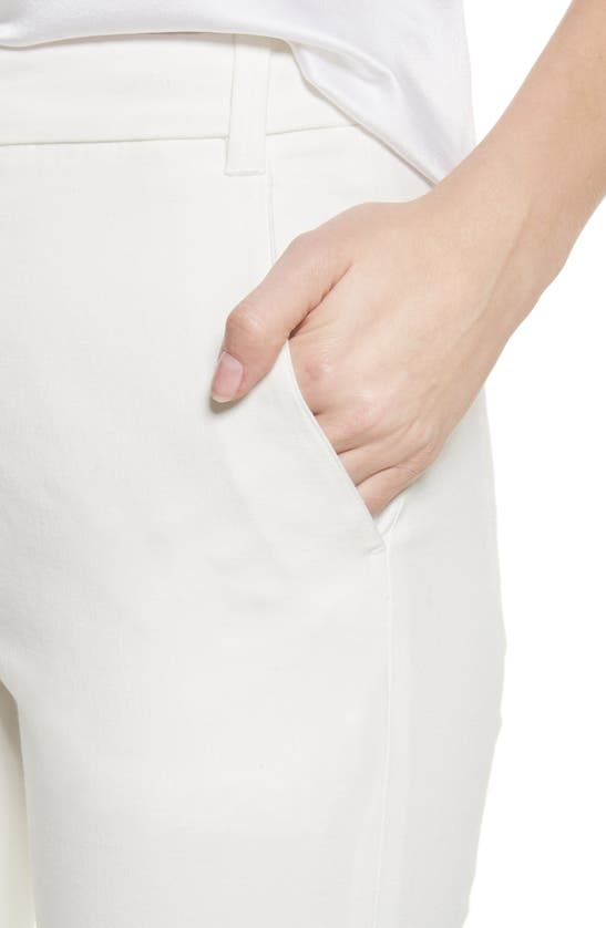 Vince Coin-pocket Straight-leg Cropped Chino Pants In Off White