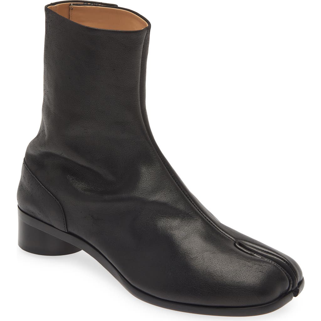 Maison Margiela Vintage Leather Tabi Boots In Black