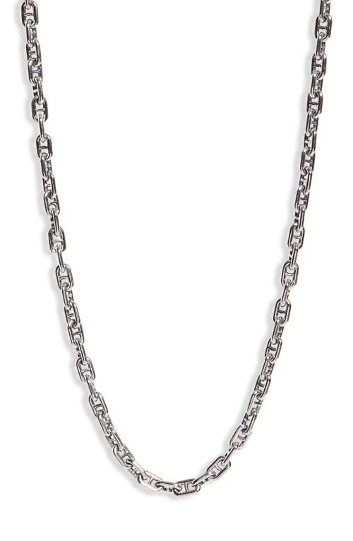 Model 22 Chain Necklace in Silver