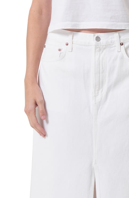 Shop Agolde Leif Organic Cotton Denim Maxi Skirt In Milkshake