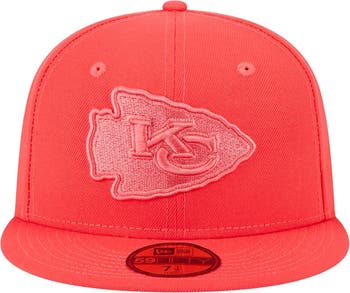 Men's Under Armour Neon Green Wisconsin Badgers Signal Caller Performance  Adjustable Hat