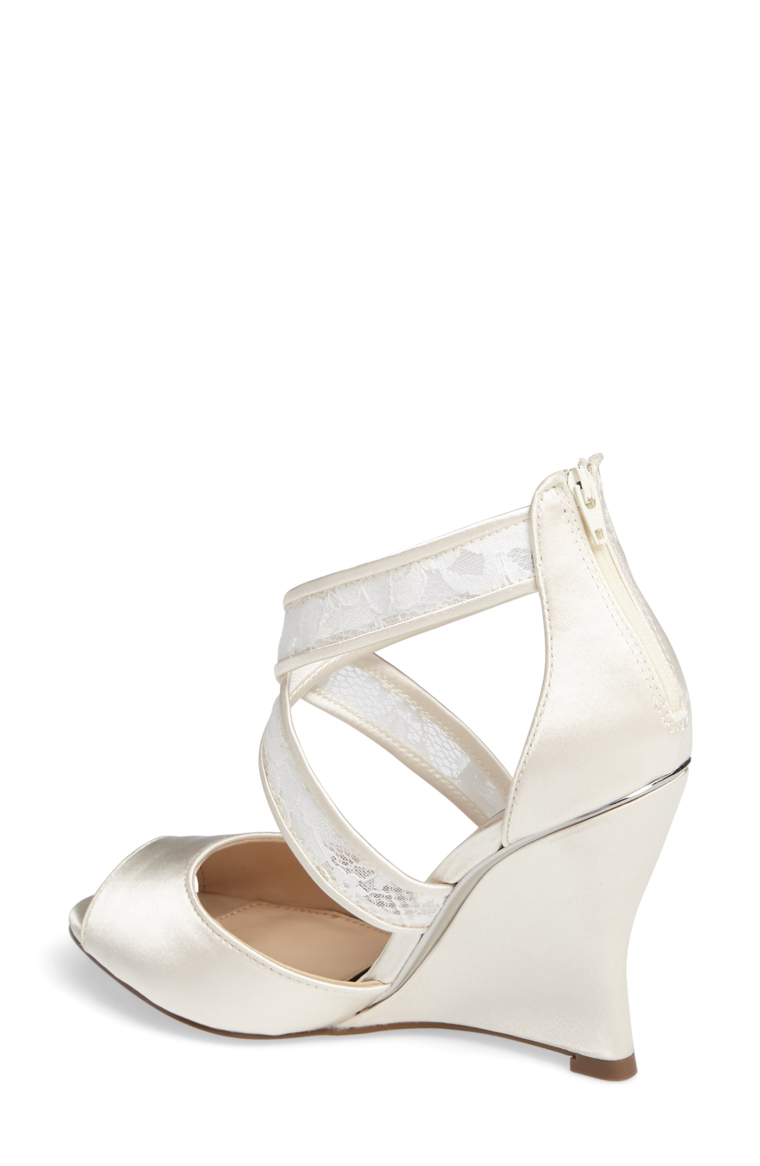 nina elyana strappy wedge sandal