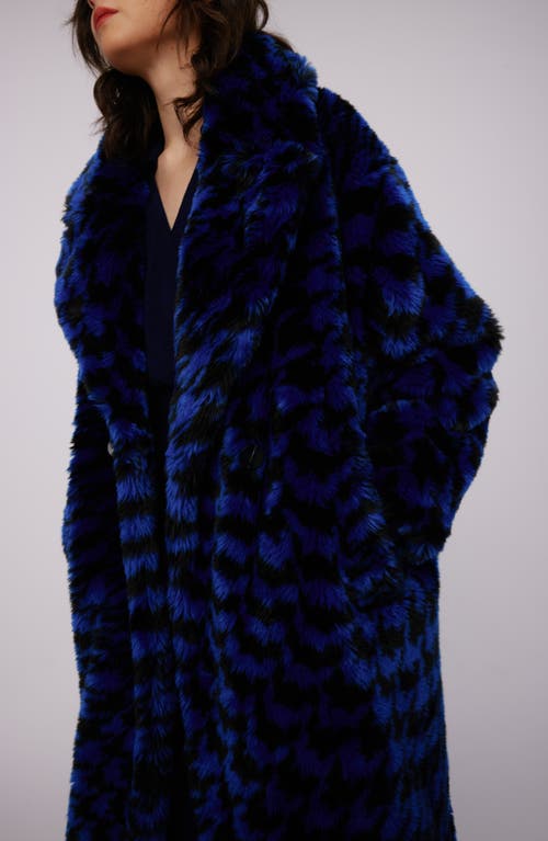 DIANE VON FURSTENBERG DIANE VON FURSTENBERG ARWEN HOUNDSTOOTH CHECK FAUX FUR COAT 