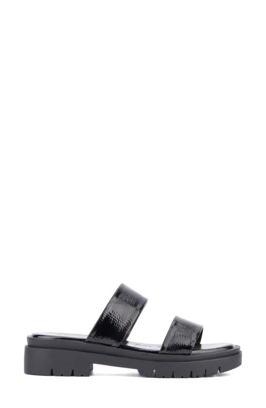 Olivia Miller Tempting Platform Slide Sandal In Black