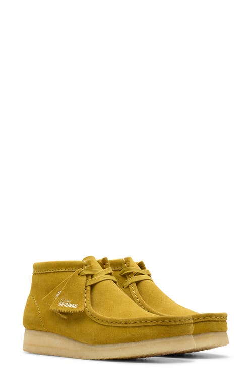 Clarks(r) Wallabee Chukka Boot in Olive Suede