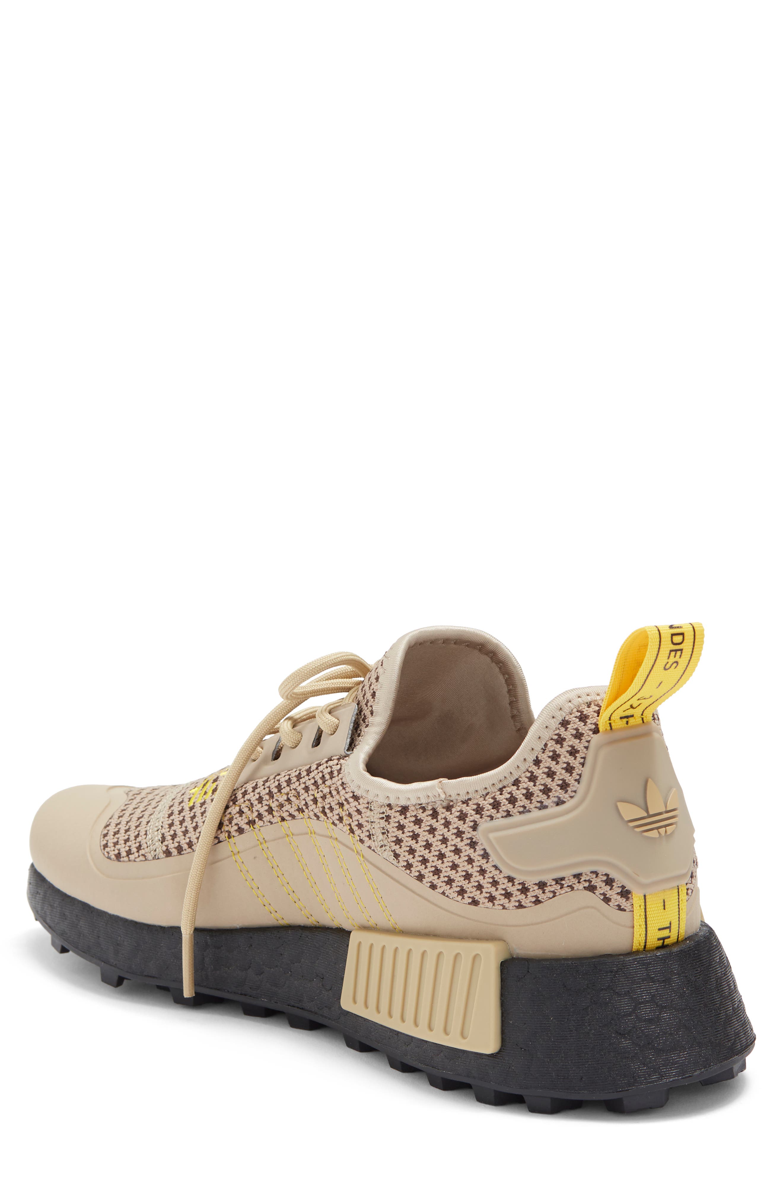 adidas R1 Marvel Knit Sneaker 