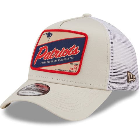 Men's New Era Khaki/White Cleveland Browns Happy Camper A-Frame Trucker  9FORTY Snapback Hat