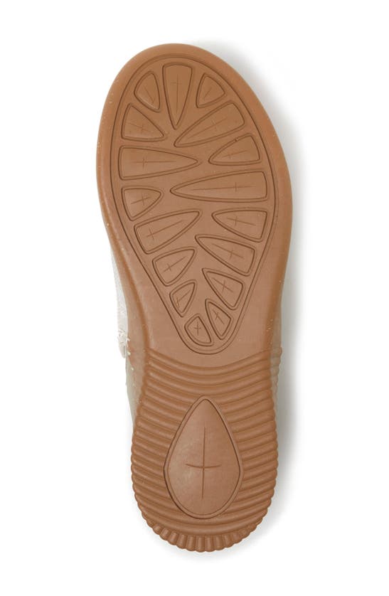 Dearfoams Lee Twin Gore Knit Slip-on Sneaker In Tan