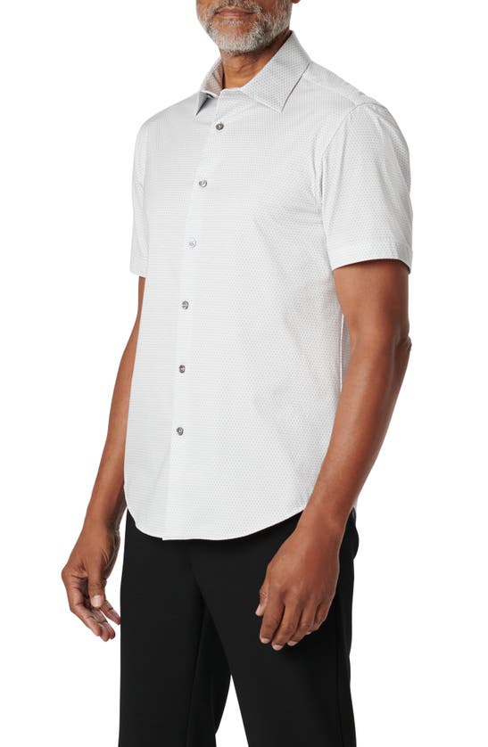Bugatchi Miles Ooohcotton® Geometric Print Short Sleeve Button-up Shirt In Platinum