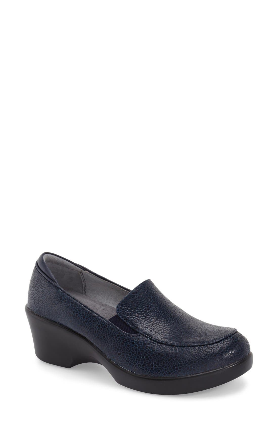 alegria women's emma clog