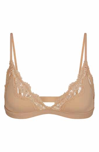 Track Adaptive Fits Everybody Triangle Bralette - Sand - XS at Skims
