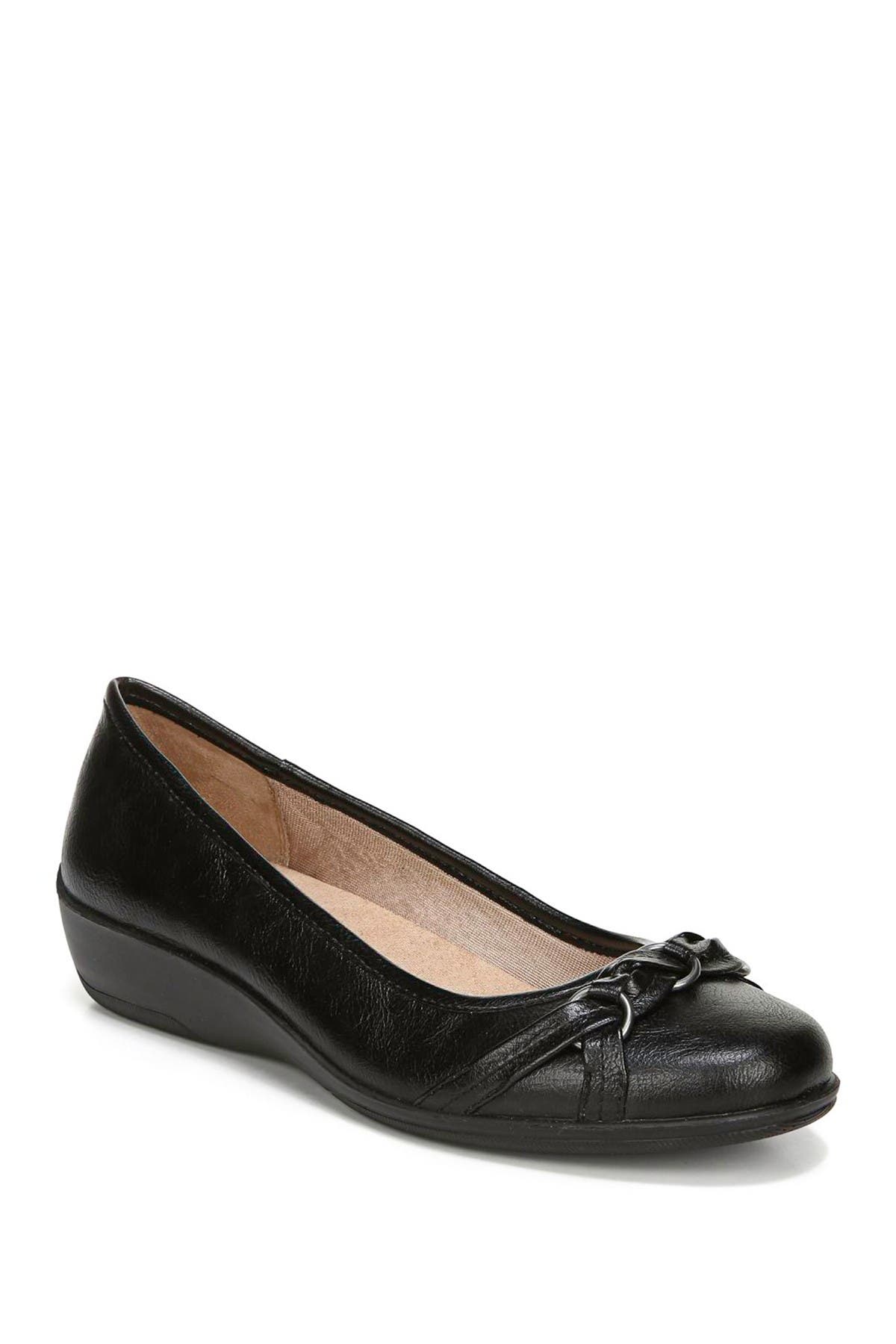 ladies wide shoes online
