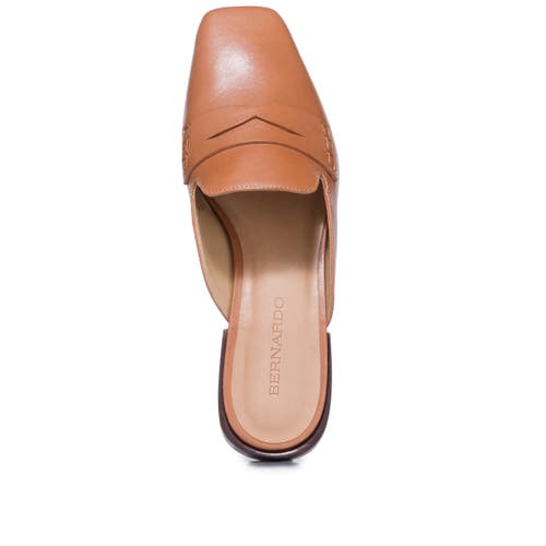 Bernardo Footwear Penny Loafer Mule In Luggage