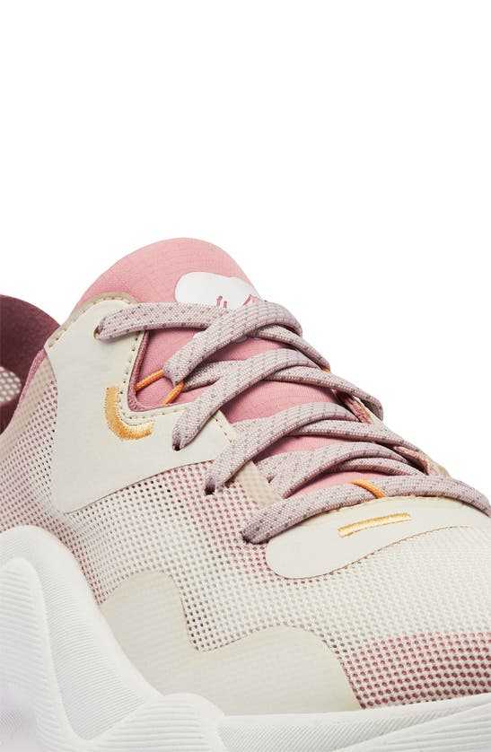 Sorel Kinetic Rnegd Float Sneaker In Chalk Eraser Pink