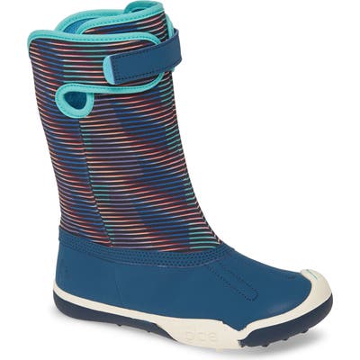 Plae Thandi Customizable Boot