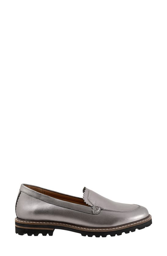 Trotters Fayth Loafer In Pewter