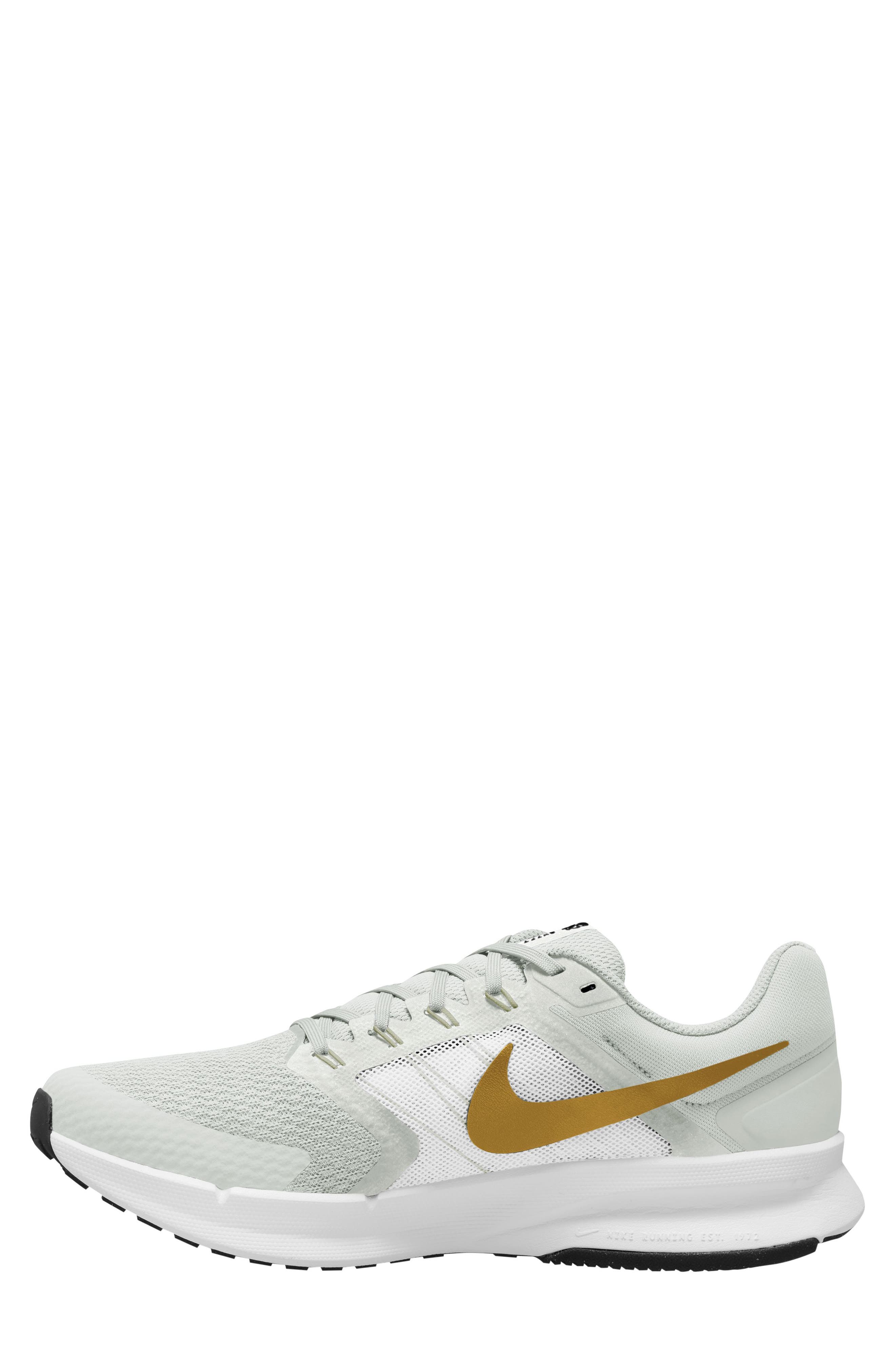 white nike run swift