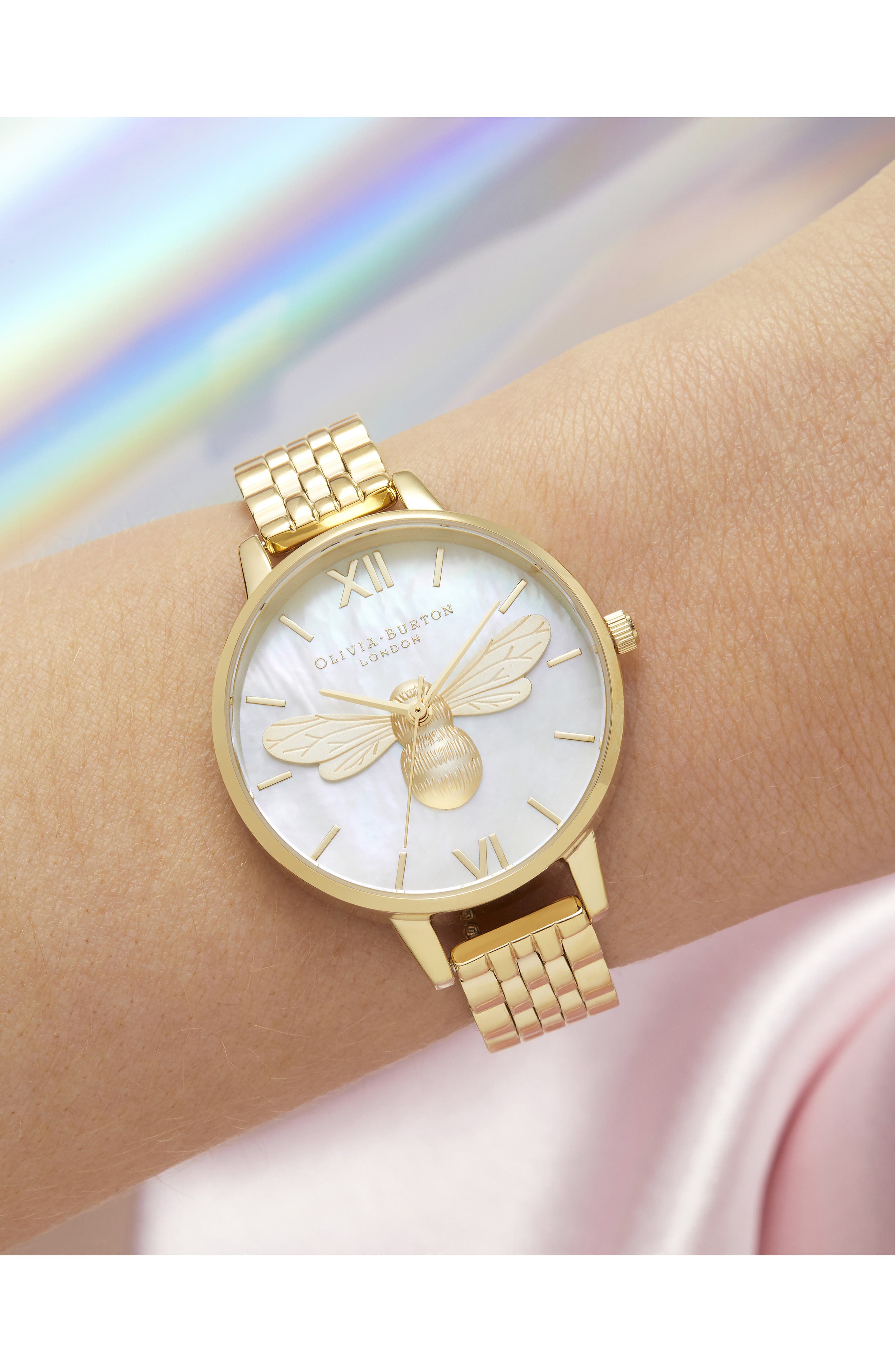 olivia burton bee bangle