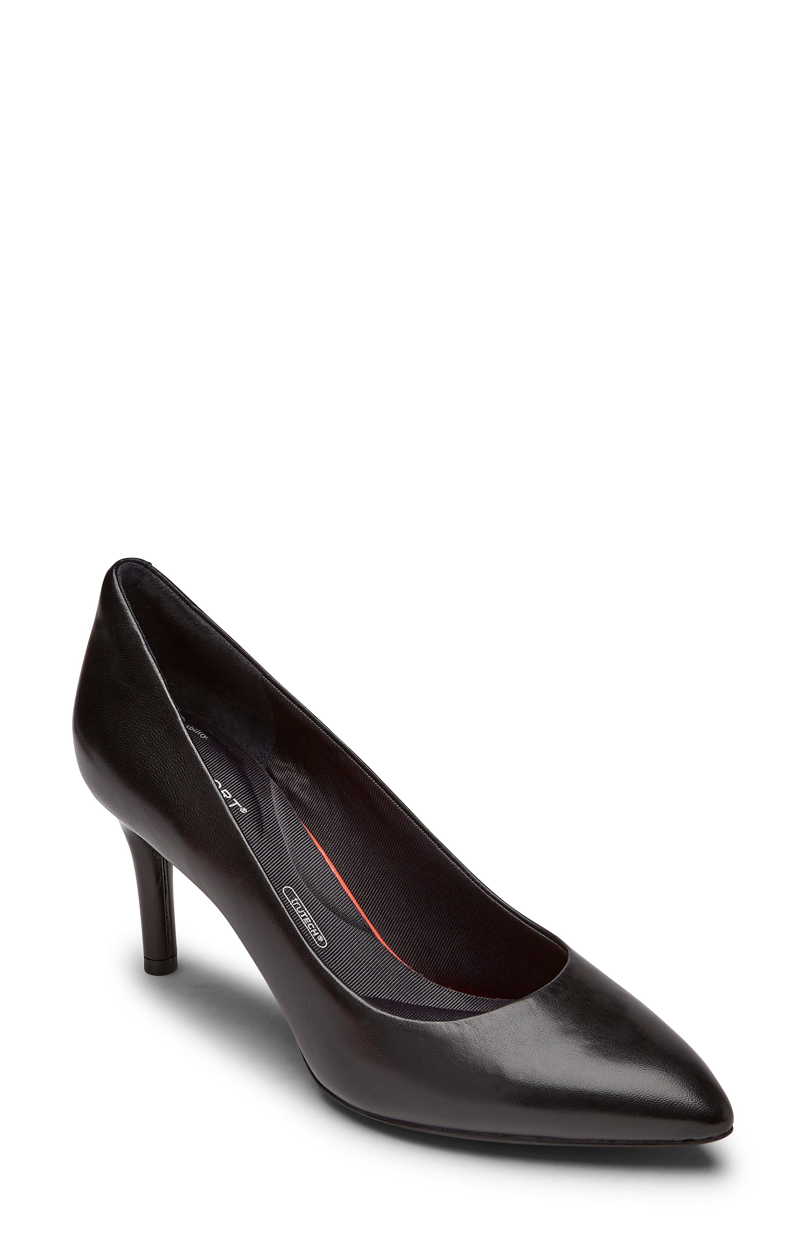 total motion pointed toe pump