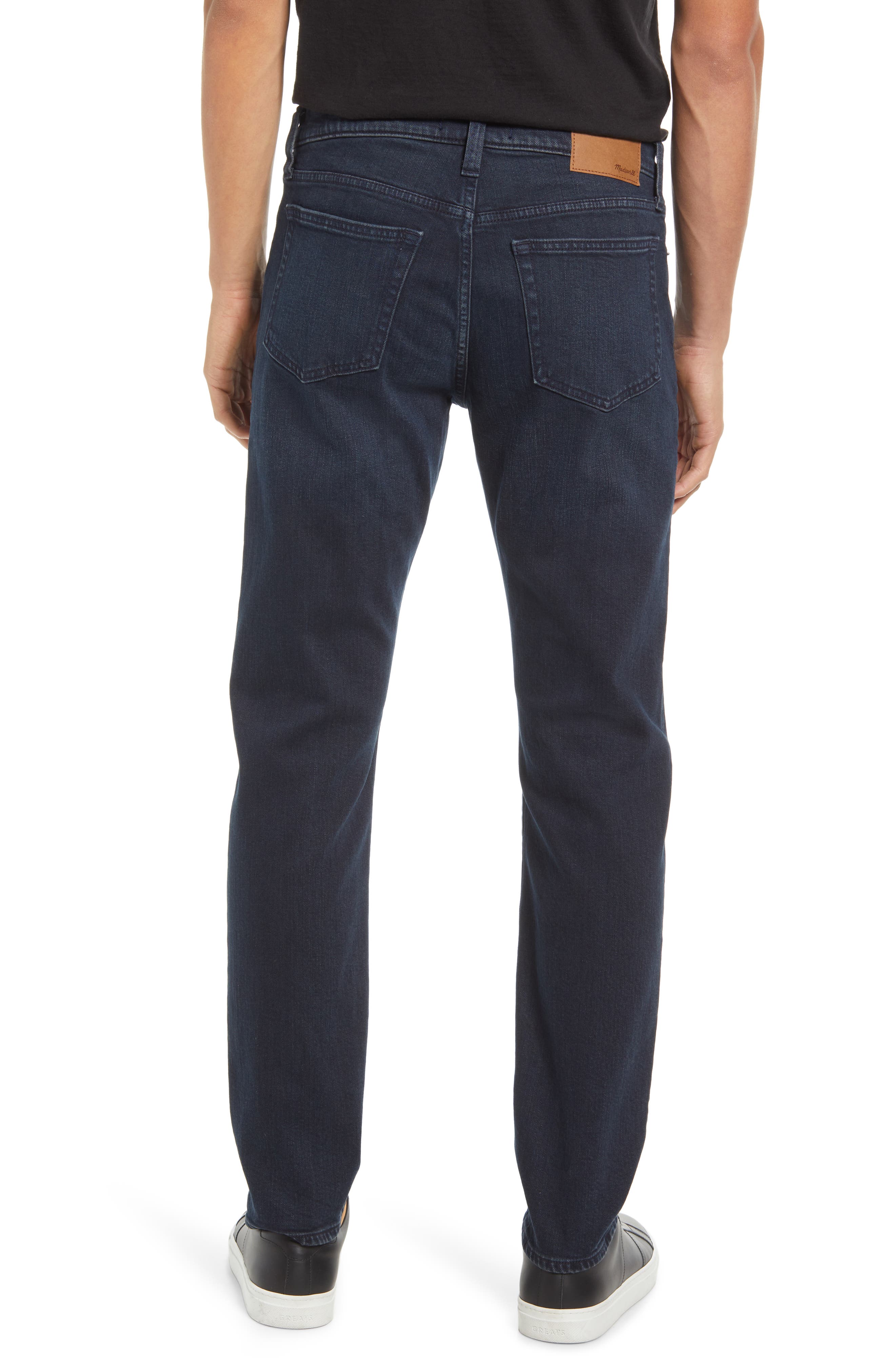 Athletic Slim Jeans in Benefield Wash