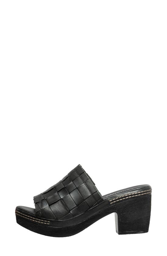 Antelope Tamia Weave Slide Sandal In Black Leather