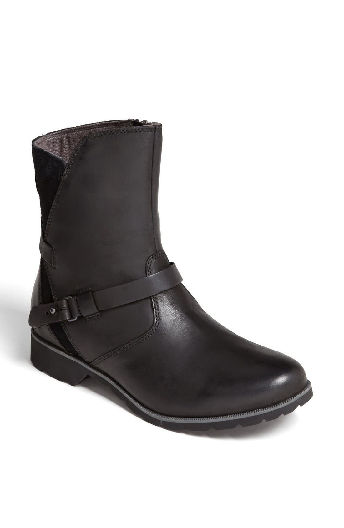 teva black leather boots