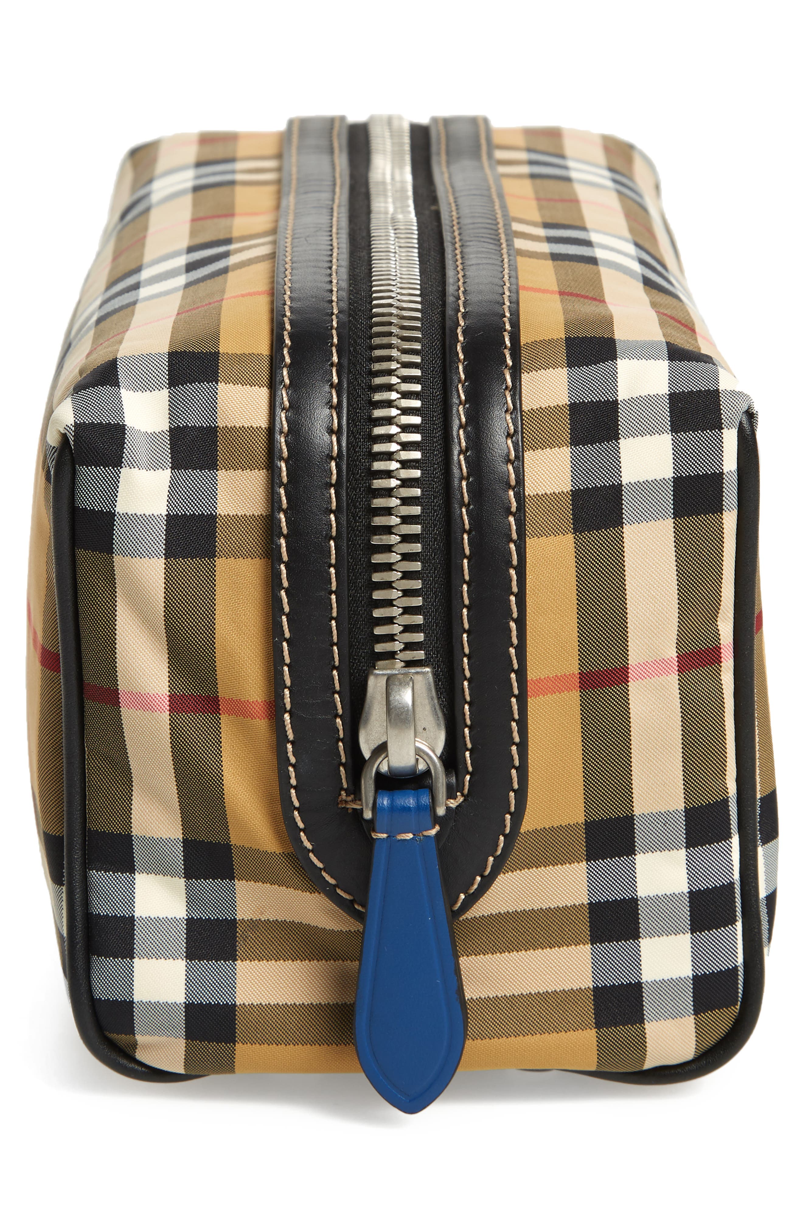 burberry dopp kit