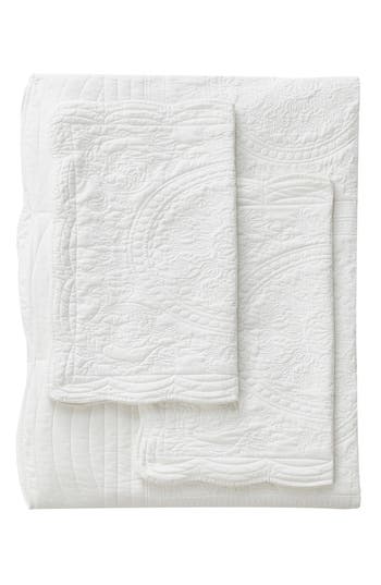 Shop Melange Home Isabella Quilt & Shams Set In White