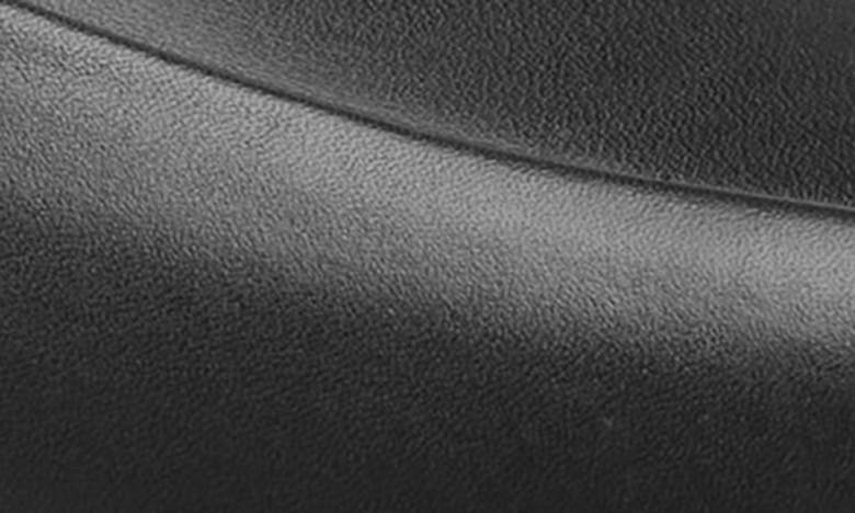 Ferragamo Florio Loafer In Nero New Biscotto