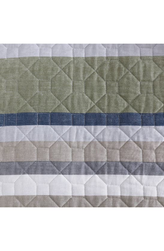Eddie Bauer Salmon Ladder Cotton Quilt 3-piece Set In Khaki/ Navy