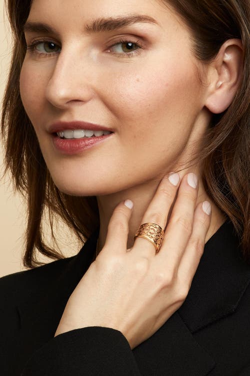 Oradina 14k Yellow Gold Love Lace Ring In Yellow Gold