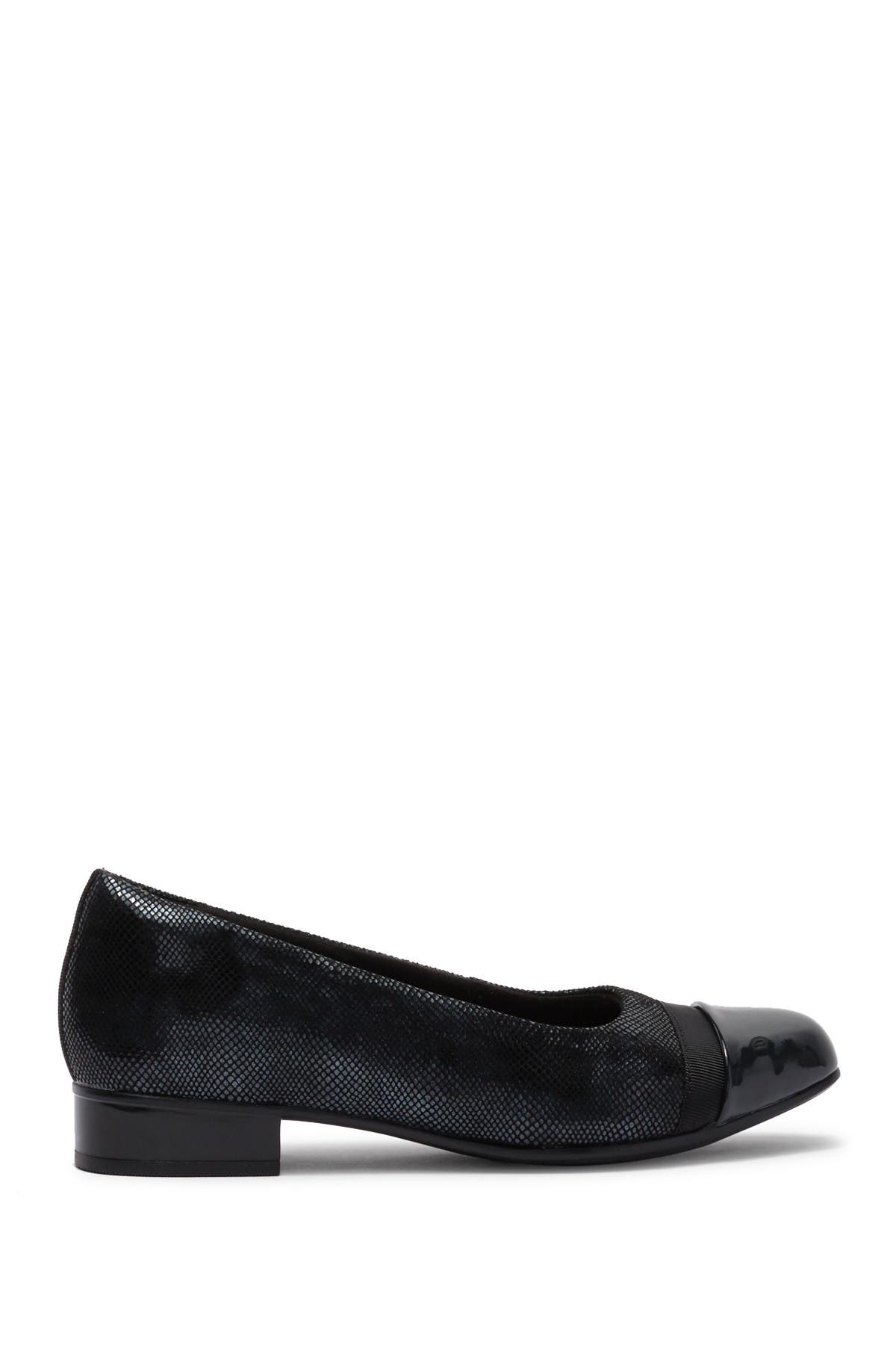 clarks juliet monte low heel