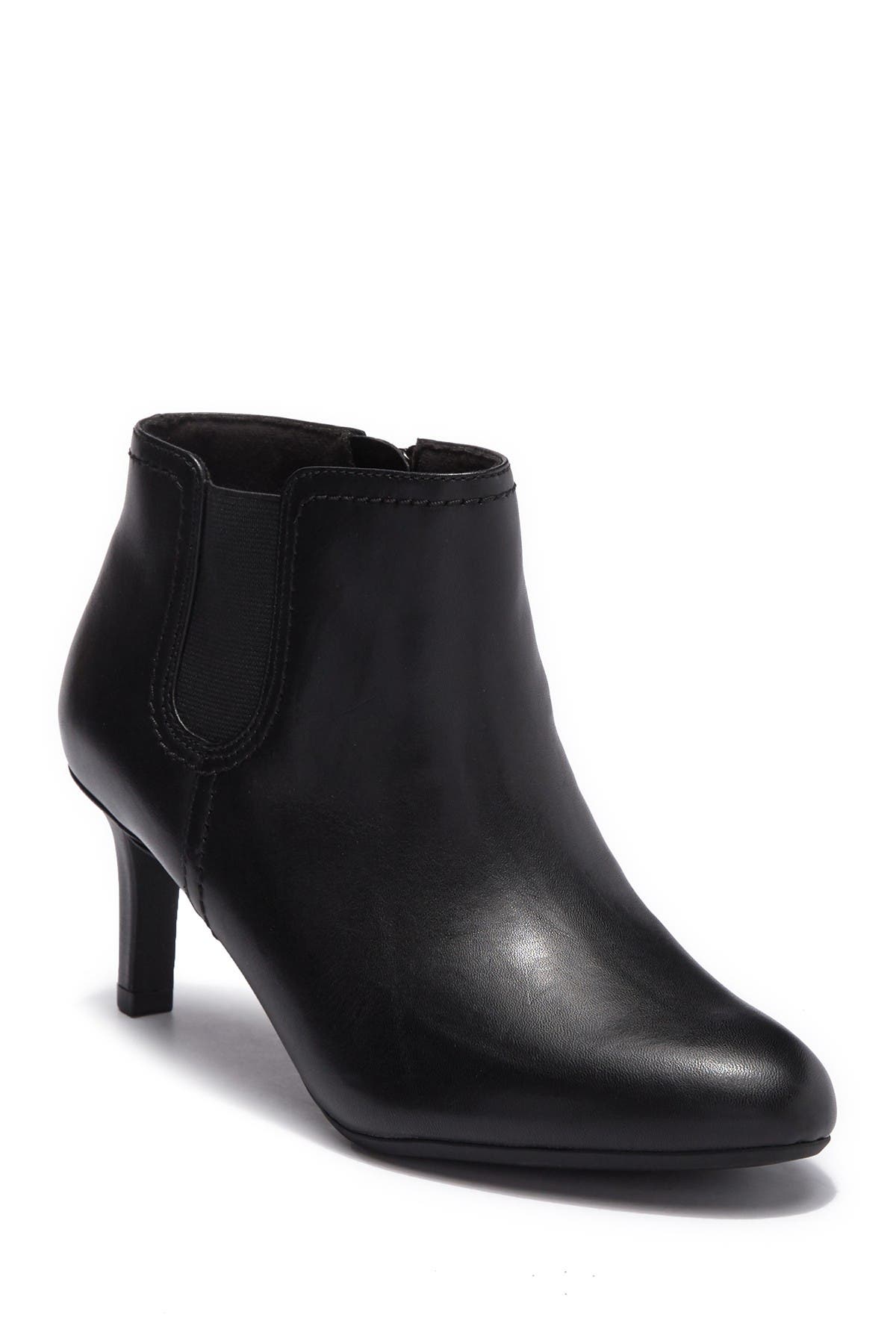 clarks dancer sky leather ankle bootie