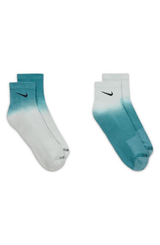 Nike Everyday Mismatched Cushioned Crew Socks In Mineral Teal/ Light Silver