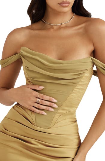 Capri Sheath Dress in Woman in Gold – BO&NIC