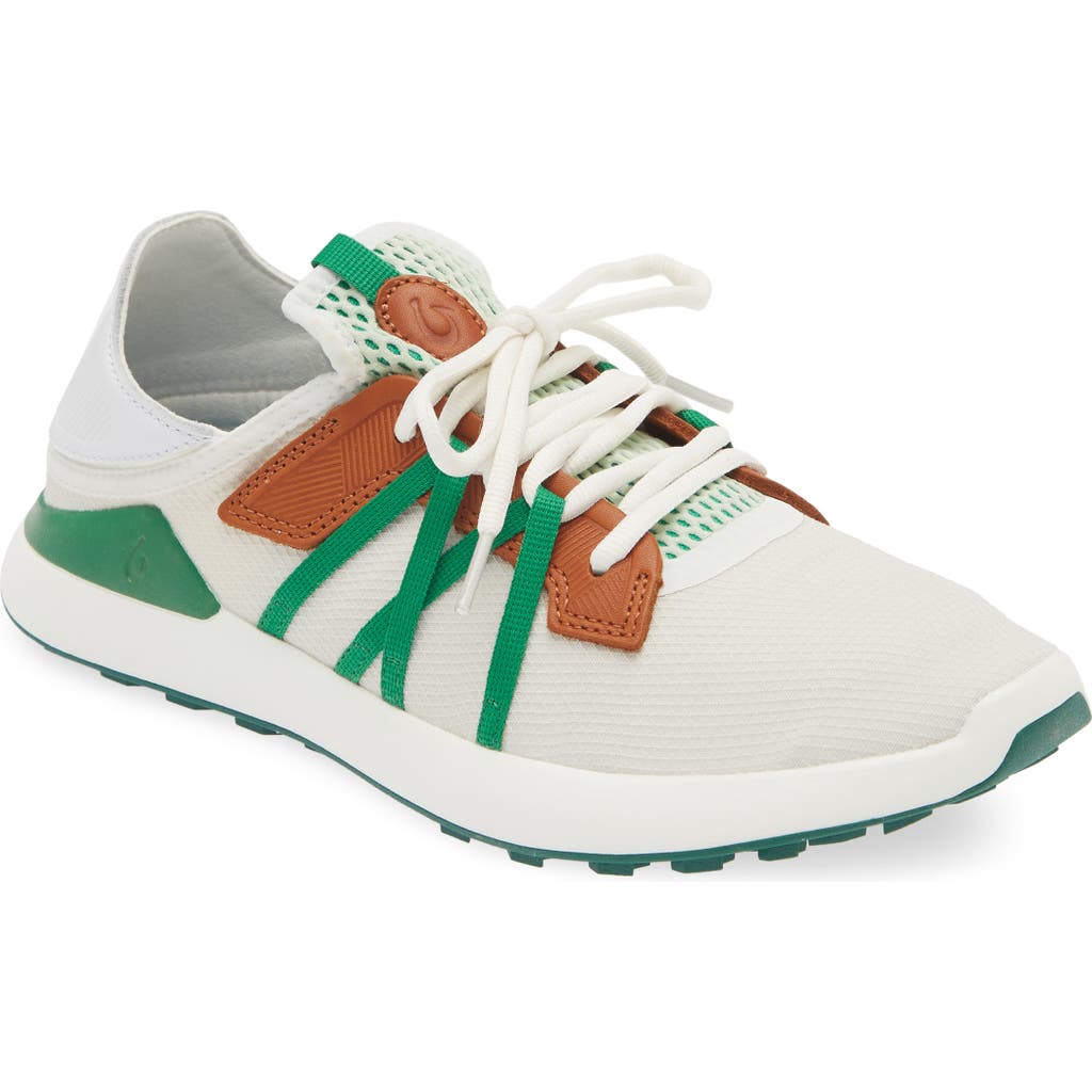 Olukai Manele Golf Shoe In White/bamboo