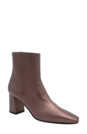 AMALFI BY RANGONI AMALFI BY RANGONI FARAONA BLOCK HEEL BOOTIE