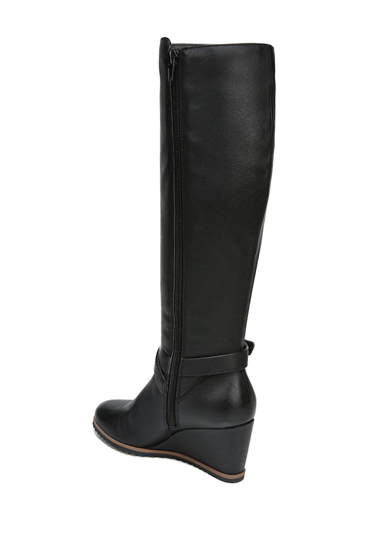 naturalizer winter boots wide width