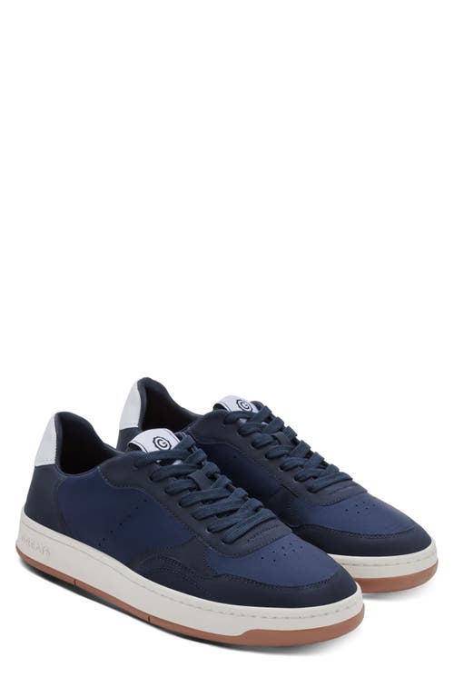 GREATS Union Lace-Up Sneaker in Navy Leather